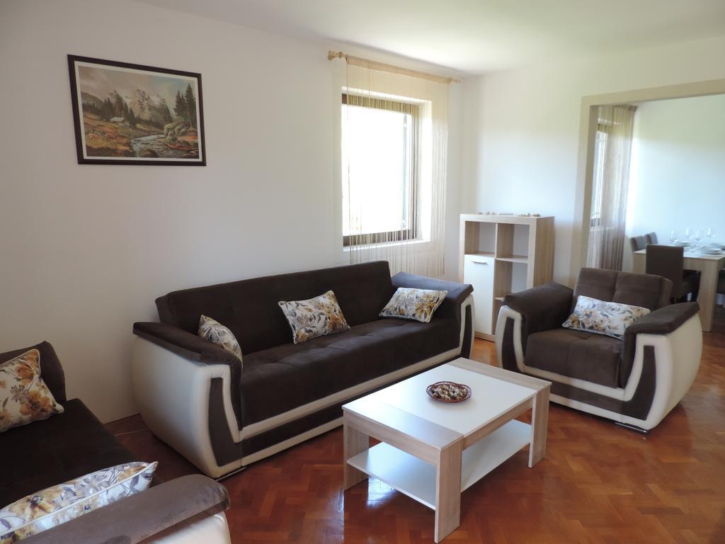 Plitvice Diamond Apartment Korenica Bagian luar foto