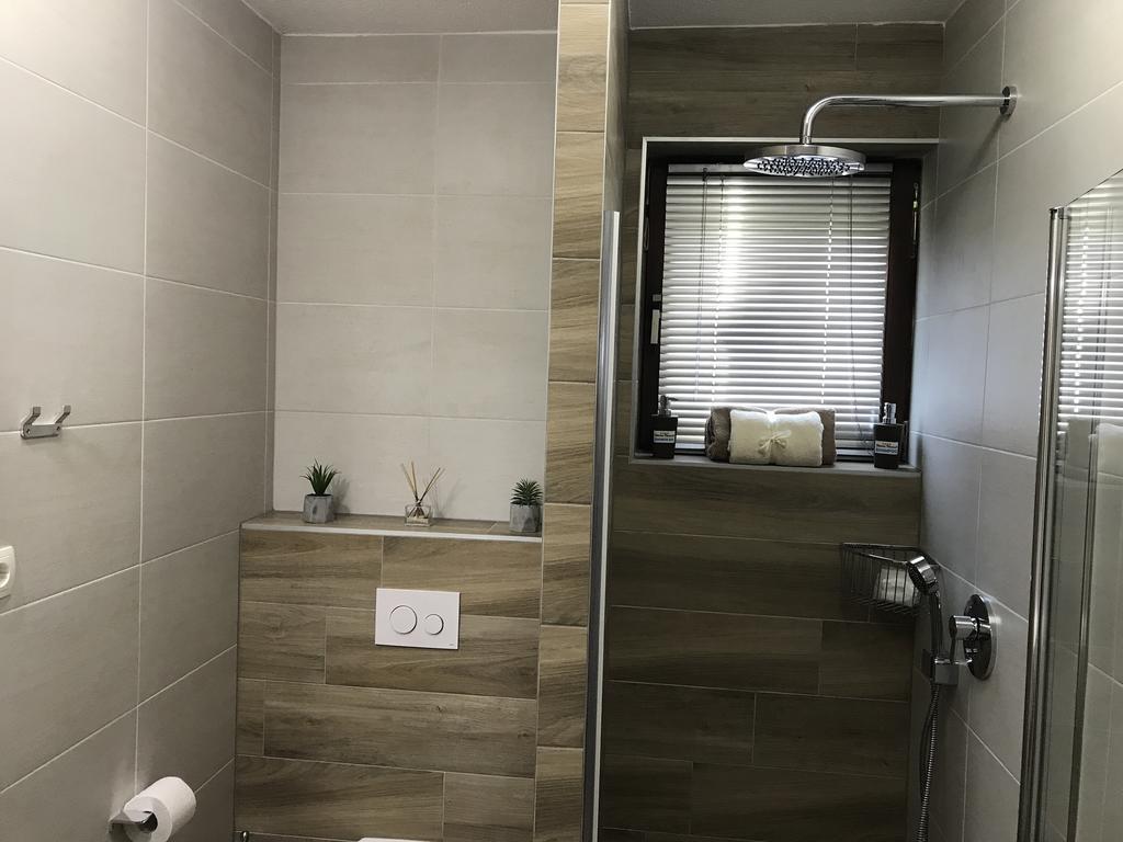 Plitvice Diamond Apartment Korenica Bagian luar foto