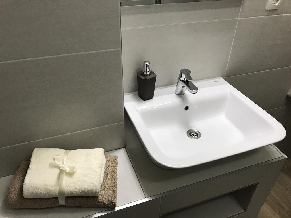 Plitvice Diamond Apartment Korenica Bagian luar foto
